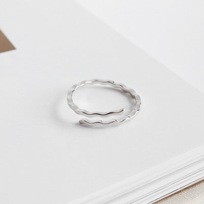 Simple Waves Ring